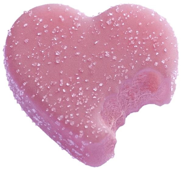 Gummie Wegum de coração sabor morango, mordida, coberta de açúcar